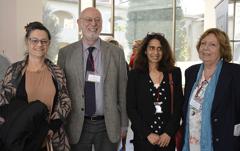 Da sinistra: Nicoletta De Francesco, prorettrice vicaria Università di Pisa, Paolo Comanducci, rettore Università di Genova, Arti Ahluwalia (Università di Pisa), direttrice del Centro 3R, Anna Maria Bassi (Università di Genova), vice direttrice del Centro 3R. (Foto da Università di Pisa).