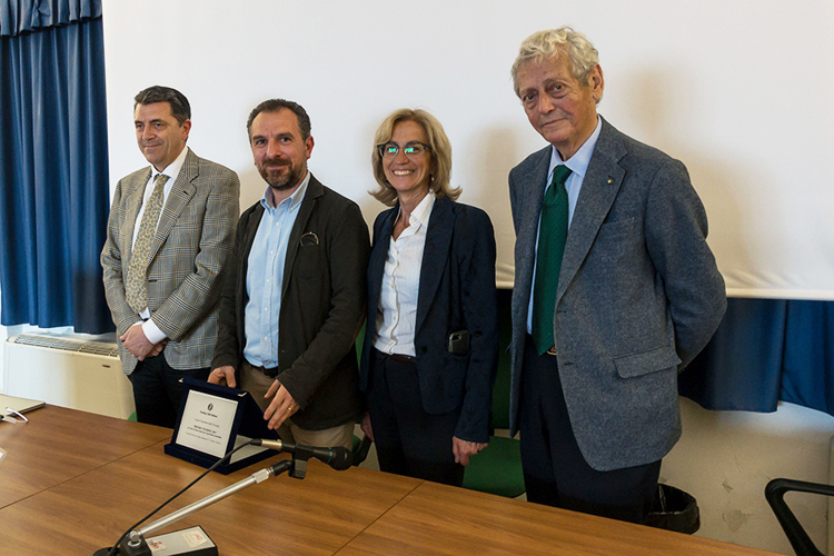 Sa sinistra Marco Raugi, Marcello Mele, Alessandra Gemmiti e Umberto Ascani. (Foto da Università di Pisa).