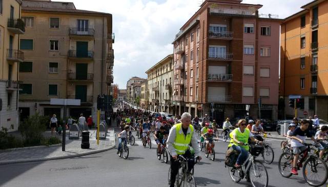 Foto dalla pagina Facebook di Fiab Pisa