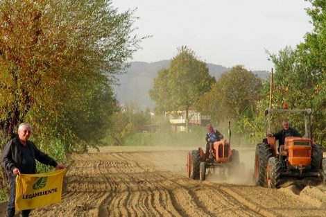 Ottobre 2018: aratura con trattori d'epoca