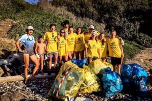 L'edizione 2018 di Spiagge pulite (foto Legambiente)