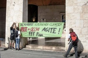 Foto dalla pagina Facebook di Fridays for Future Pisa