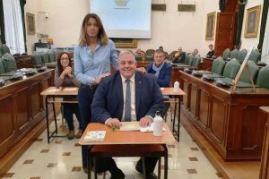 L'assessore Simona Petrucci e il sindaco Antonfrancesco Vivarelli Colonna