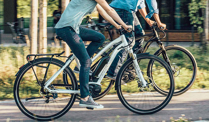 bicicletta-assistita-elettrica-toscana-ambiente