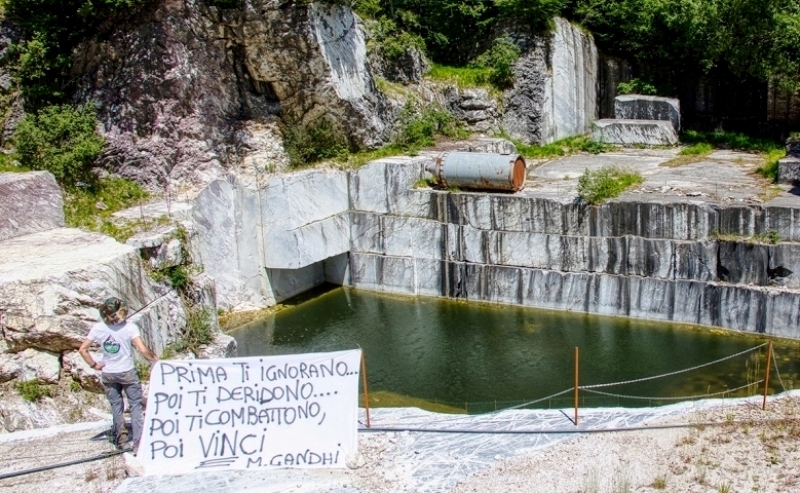 Cave-apuane-volontario