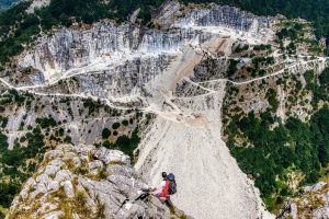 Apuane cave_Toscana Ambiente