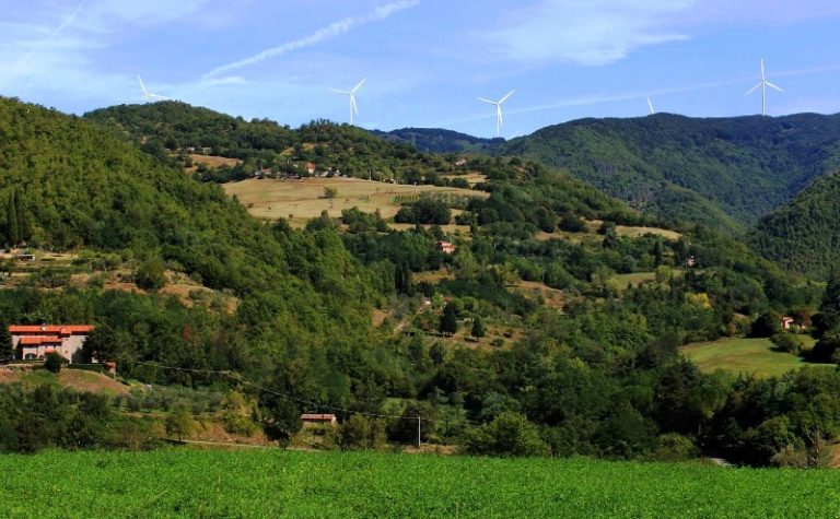 eolico-impianto-Mugello_Toscana-ambiente