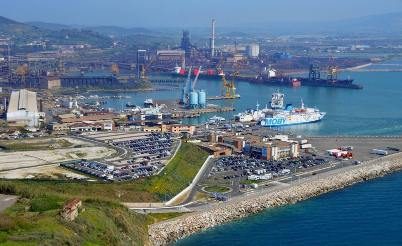 Piombino_porto_Toscana-ambiente