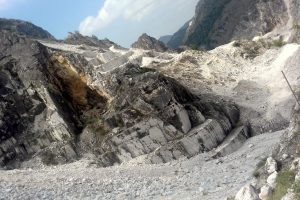 Escavazione-Marmo-Apuane-ricorsi_Toscana-ambiente