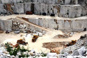 cave-marmo-Legambiente-Arci_Toscana-ambiente