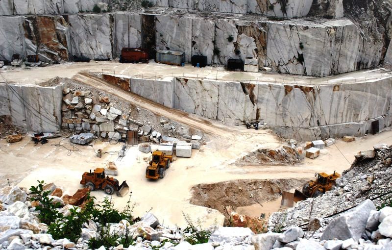 cave-marmo-Legambiente-Arci_Toscana-ambiente